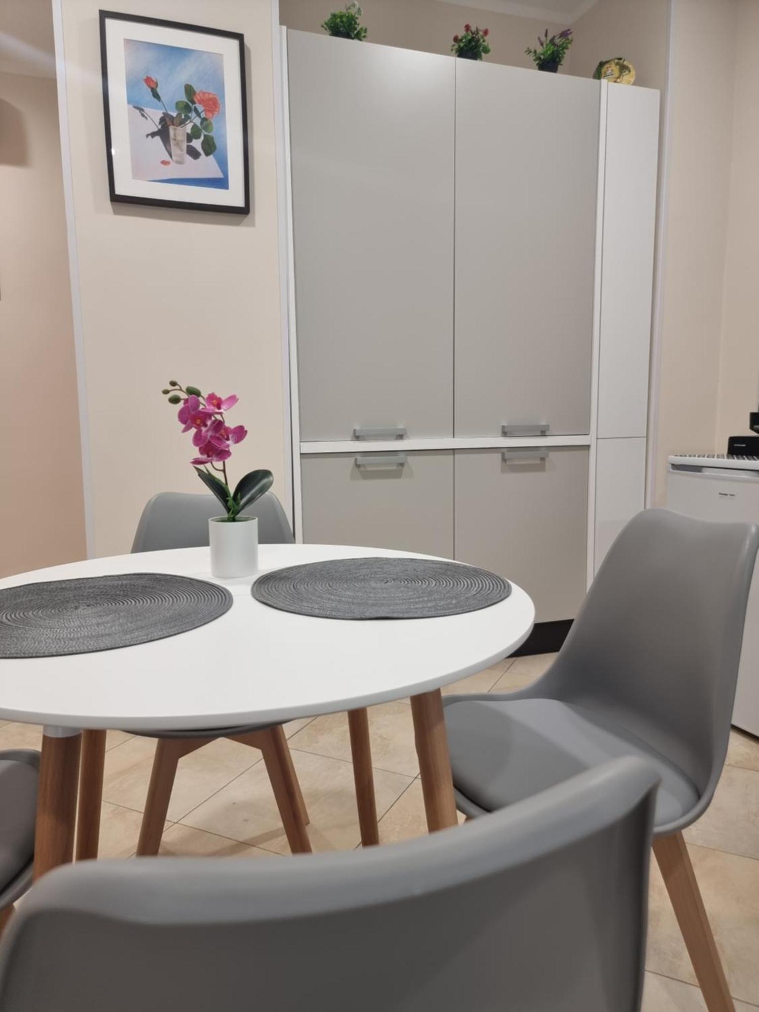 Loft Magna Grecia Reggio Calabria Centro Storico A 3 Minuti A Piedi Dal Mare Apartment Exterior photo